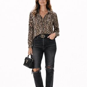 Vintage animal print 100% Qua silk buttonlong sleeve shirt medium office wear